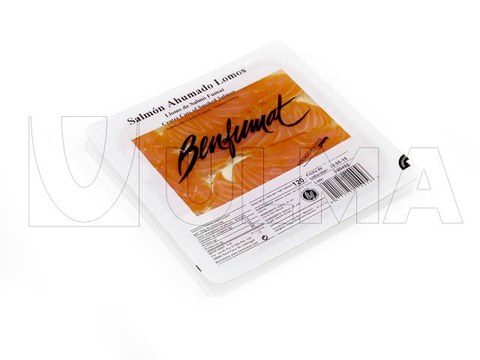 Izokin solomo ketuak termoformatuan ontziratzea Izokin solomo ketuak termoformatuan ontziratzea