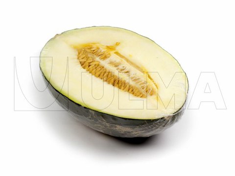 Meloi erdia flow packean film erretraktilean ontziratzea Meloi erdia flow packean film erretraktilean ontziratzea