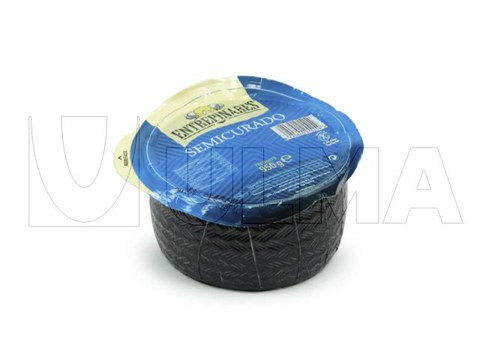 Gazta osoa hutsean termofomatuan ontziratzea film malguan