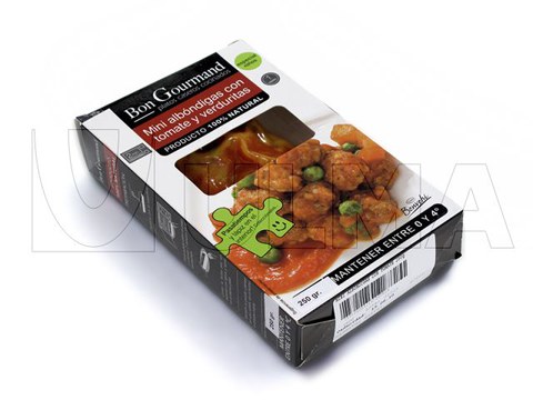 Aurrez prestaturiko janaria hutsean termoformatuan film malguan ontziratzea